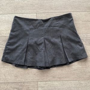 Pleaded skirt